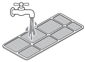 LG Air Conditioner Owner's Manual - Lavar el filtro con agua tibia